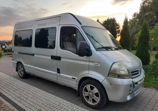 Nissan Interstar cena 22900 przebieg: 520000, rok produkcji 2004 z Parczew małe 137